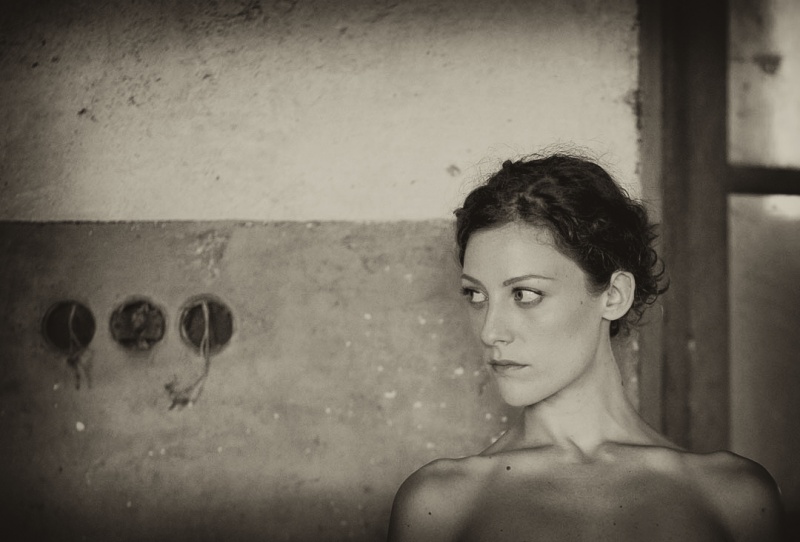 Female model photo shoot of Martina Sacchetti