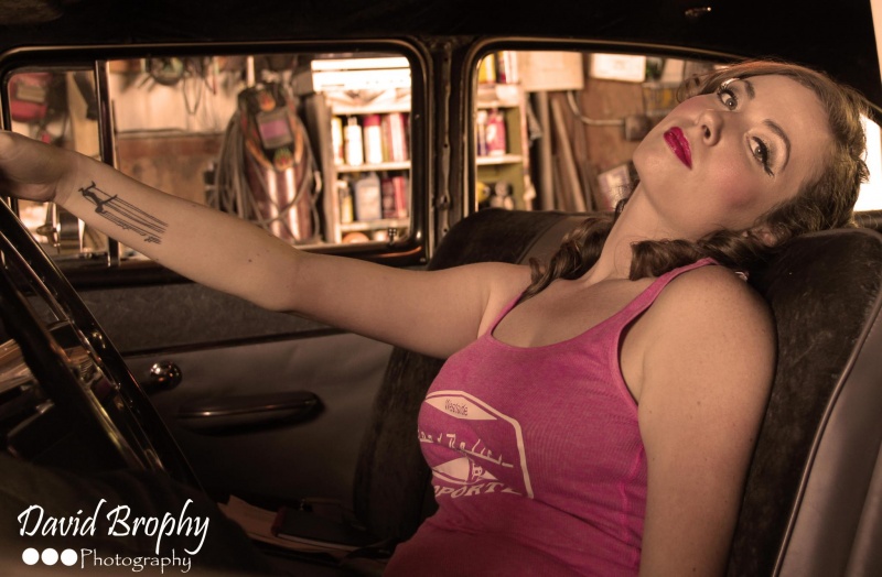 Female model photo shoot of Miss Lindsey Bles in Hillsboro, Oregon