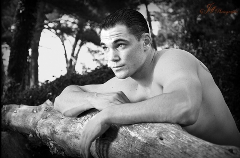 Male model photo shoot of Alexandre Fardellone