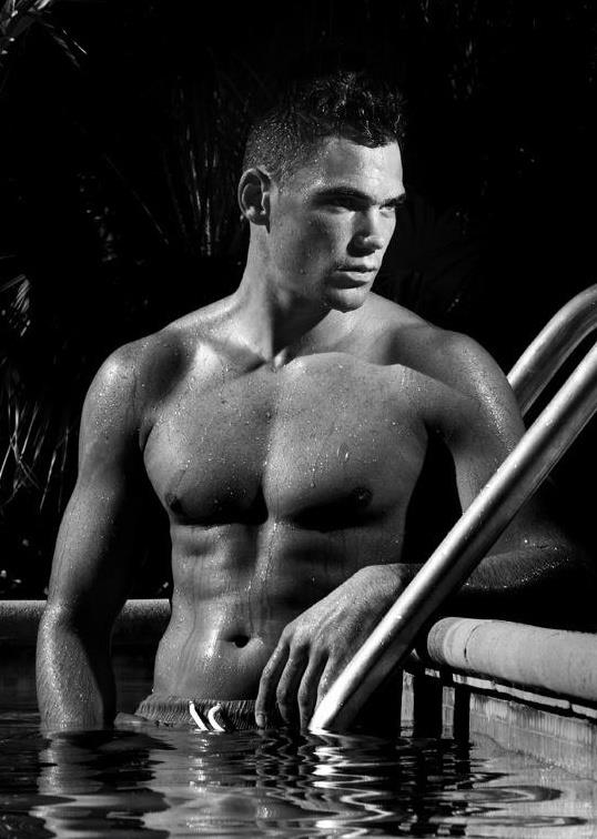 Male model photo shoot of Alexandre Fardellone in cannes