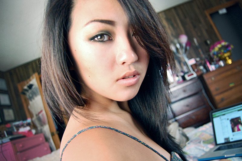 Female model photo shoot of Hua Lao