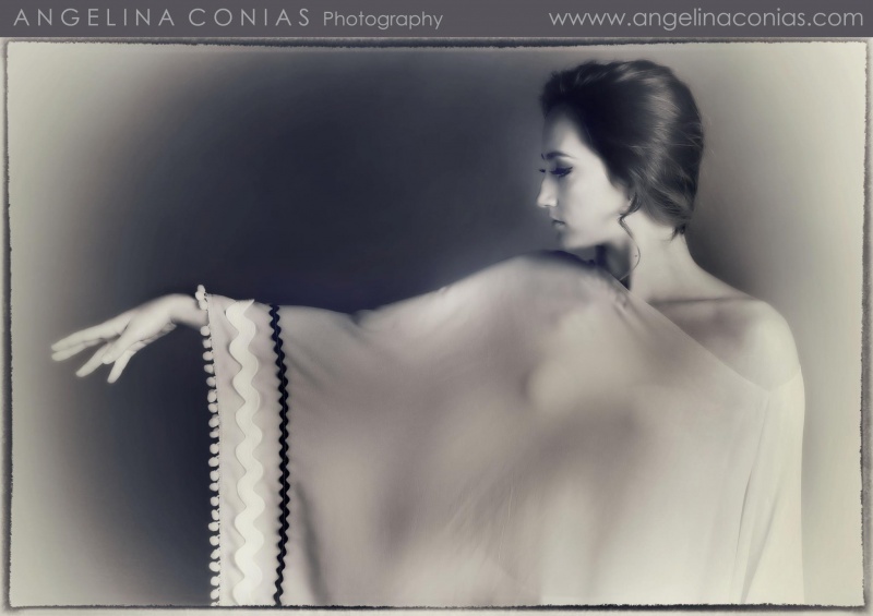 Female model photo shoot of Angelina Conias