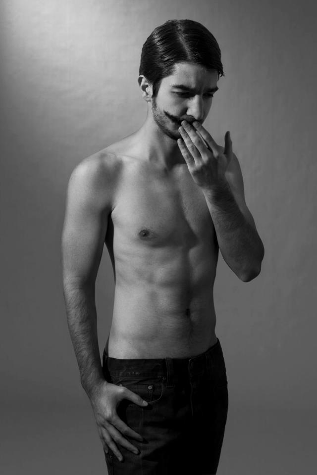 Male model photo shoot of erman ozkargin in Ankara