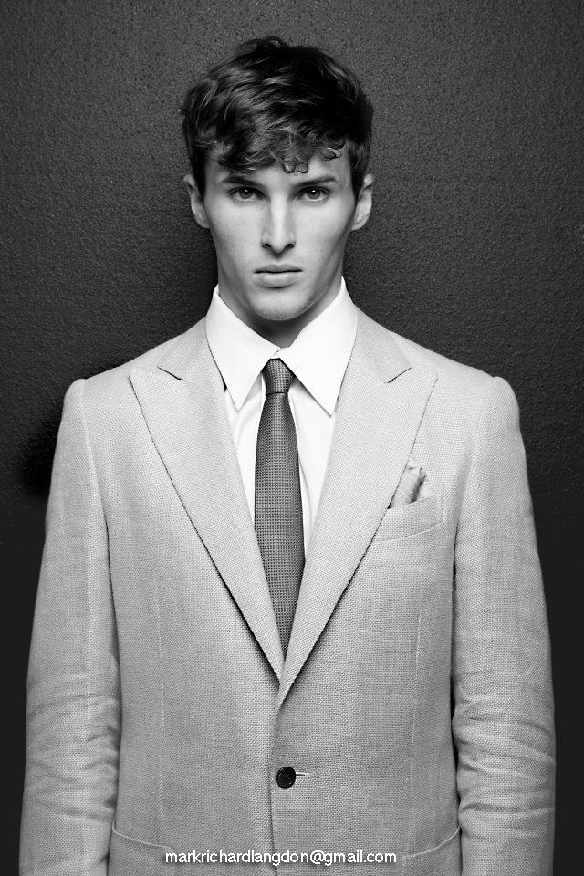 Male model photo shoot of Mark Langdon