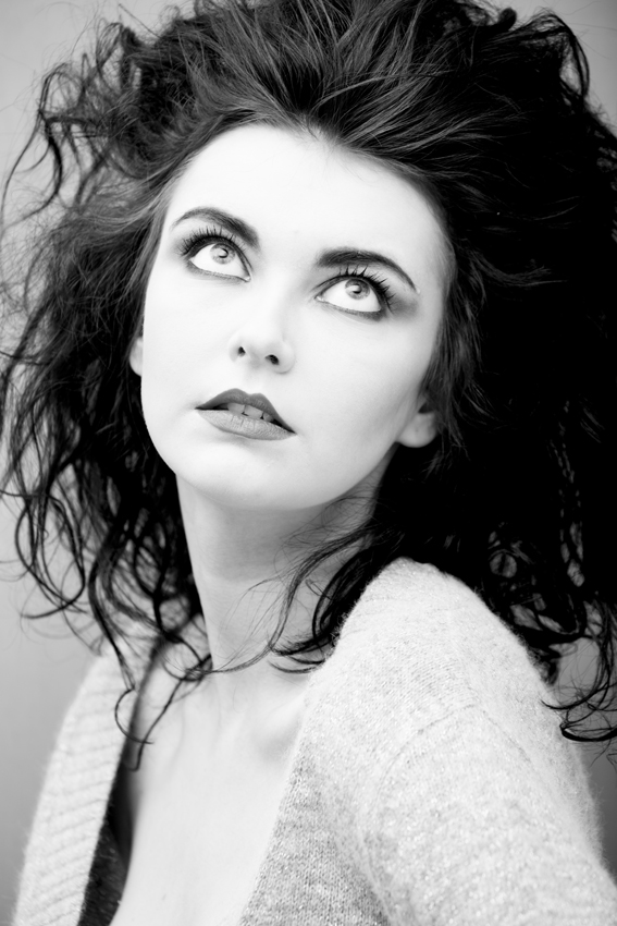 Female model photo shoot of Rebecca Mullen