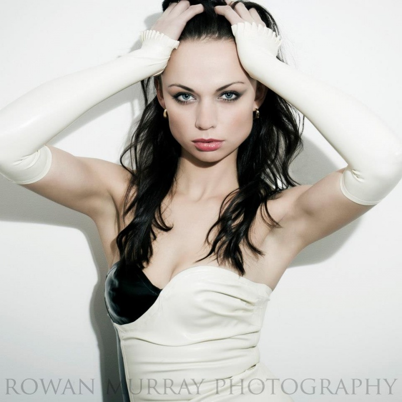 Female model photo shoot of Miss Nella