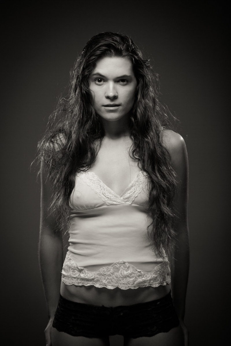 Female model photo shoot of Elvina Beck in thehollywoodloft.com