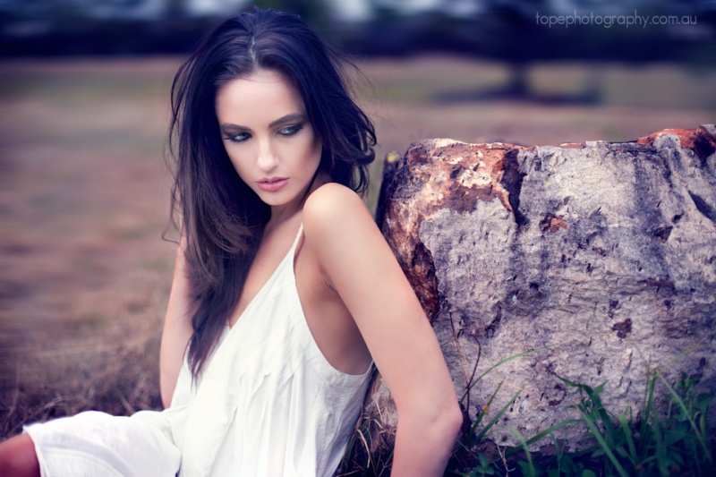 Female model photo shoot of jessie aliyah