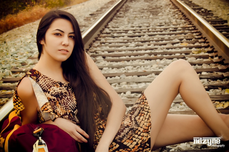 Female model photo shoot of Leticia Martinez