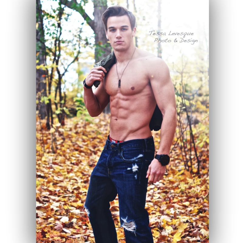 Male model photo shoot of Marc Fitt in montreal