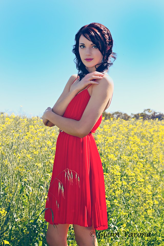 Female model photo shoot of Em Fry by GLVPhoto, makeup by Shae Estella