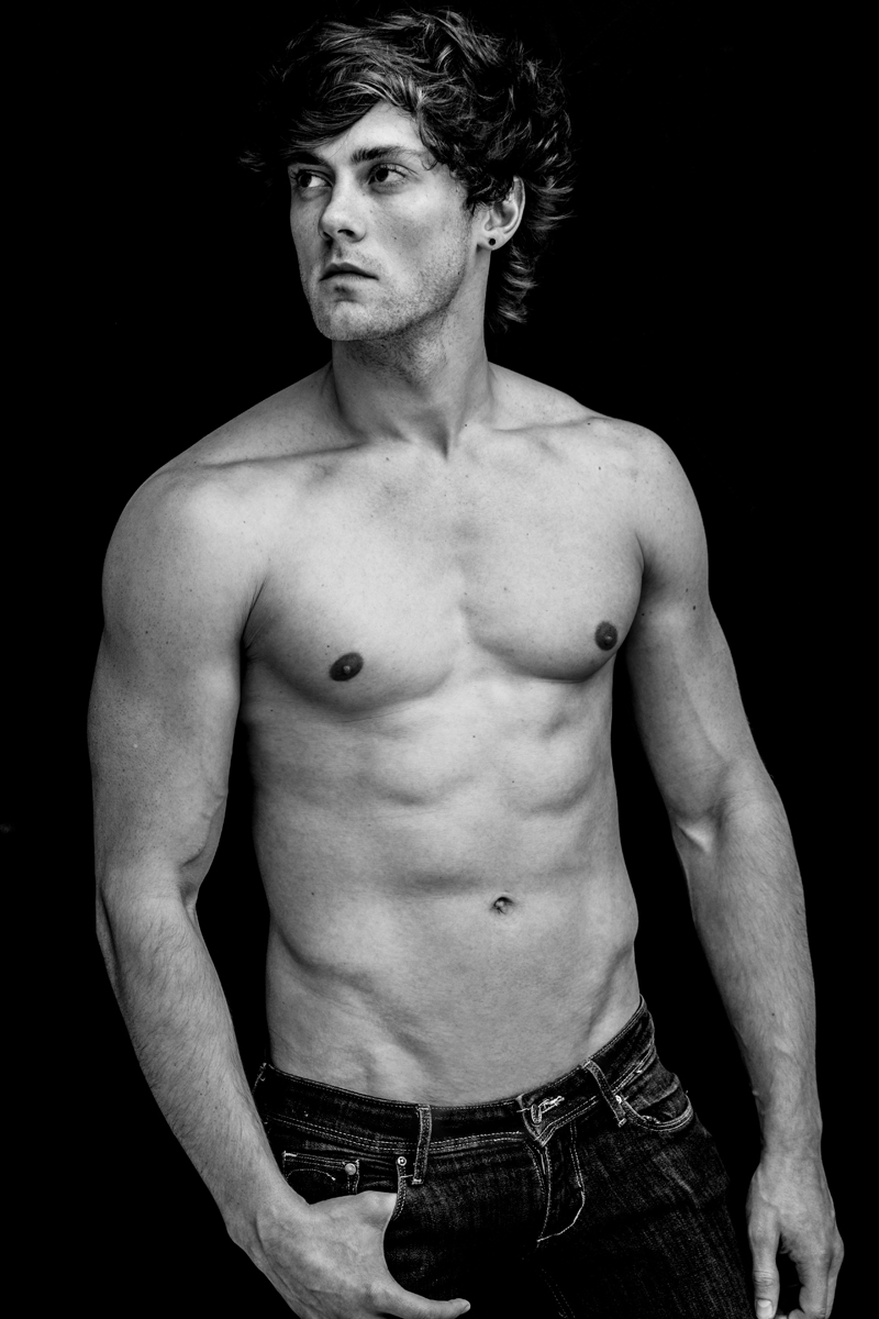 Male model photo shoot of Ryan Cloud in London