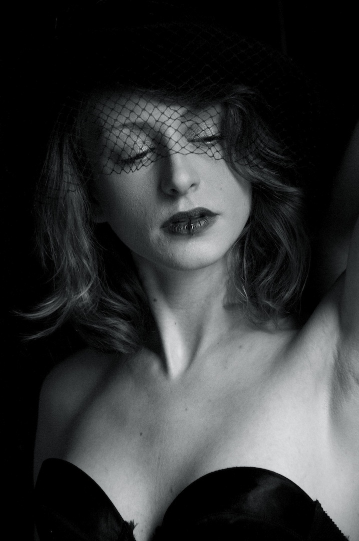 Female model photo shoot of Julia MM by VBFoto in MPLS
