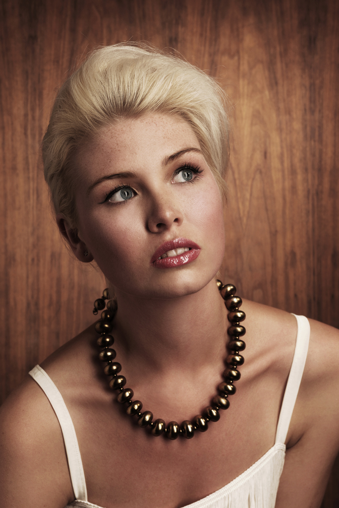 Female model photo shoot of emily luxy