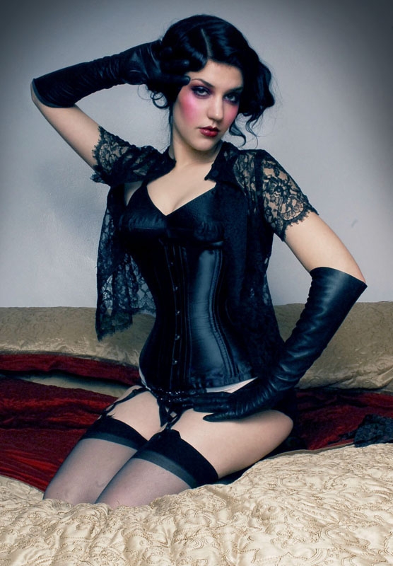 Female model photo shoot of Ashlyn Mae by Hornn Studios