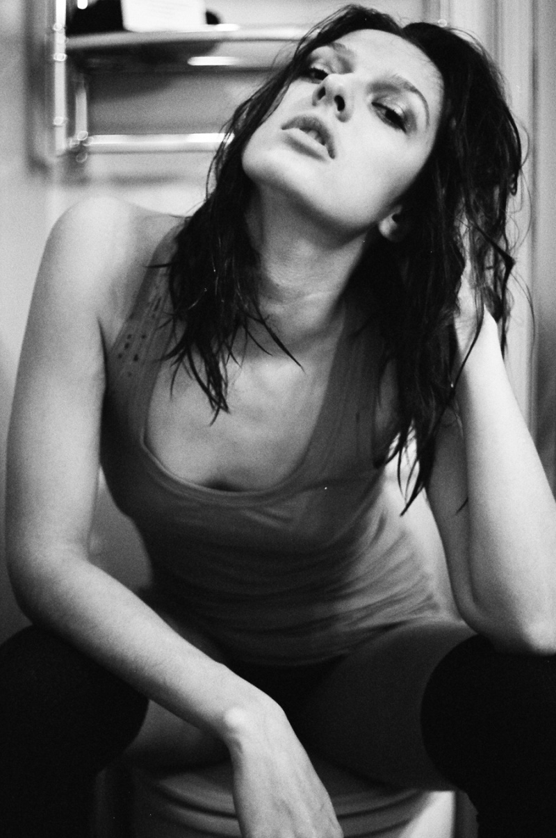 Female model photo shoot of Dasha Petrova