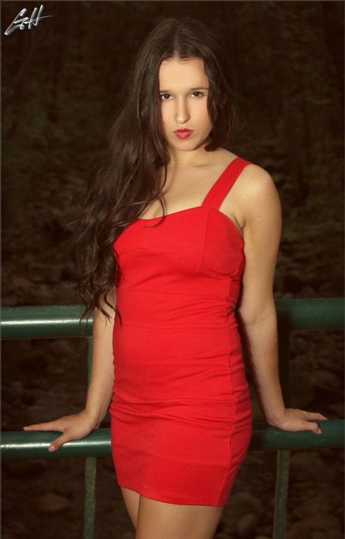 Female model photo shoot of Luciana