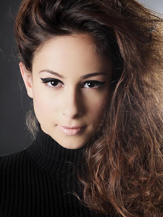 Female model photo shoot of Sofia Malof