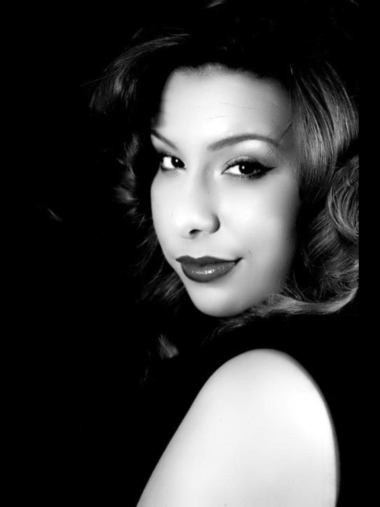 Female model photo shoot of Jazz MUA by Orlando G in 550 Studios