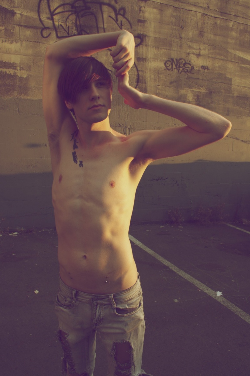 Male model photo shoot of Kristofer Robin