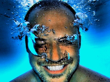 Male model photo shoot of sj_surfer in a pool near you