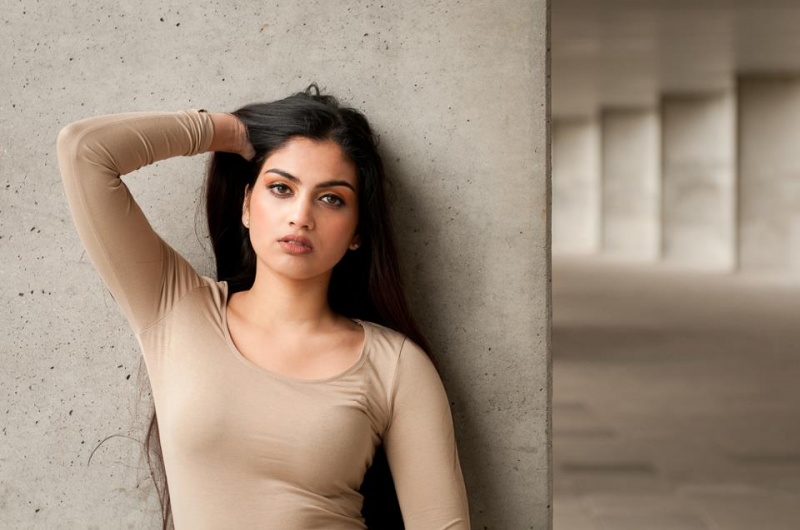 Female model photo shoot of Warsha  by Circlepics in Rotterdam