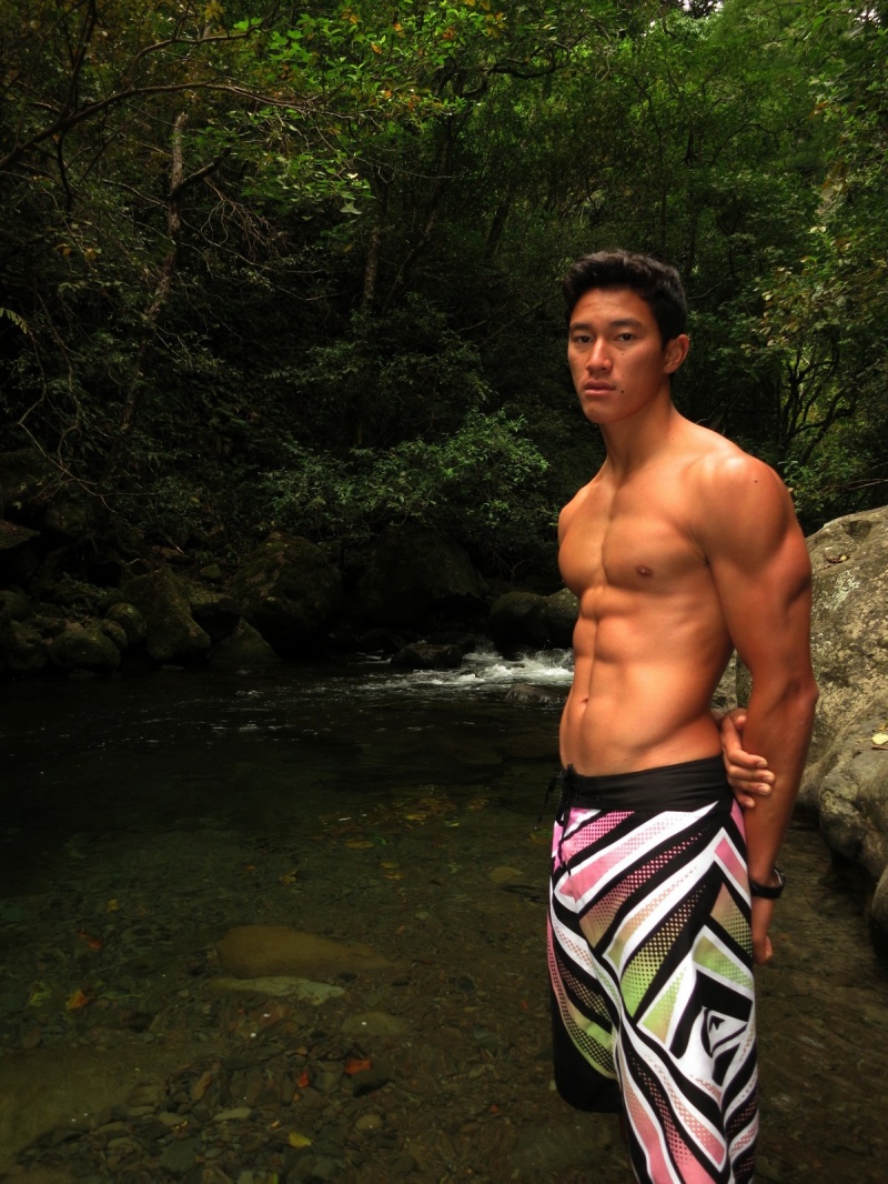 Male model photo shoot of mauisponge in 'Īao, Maui