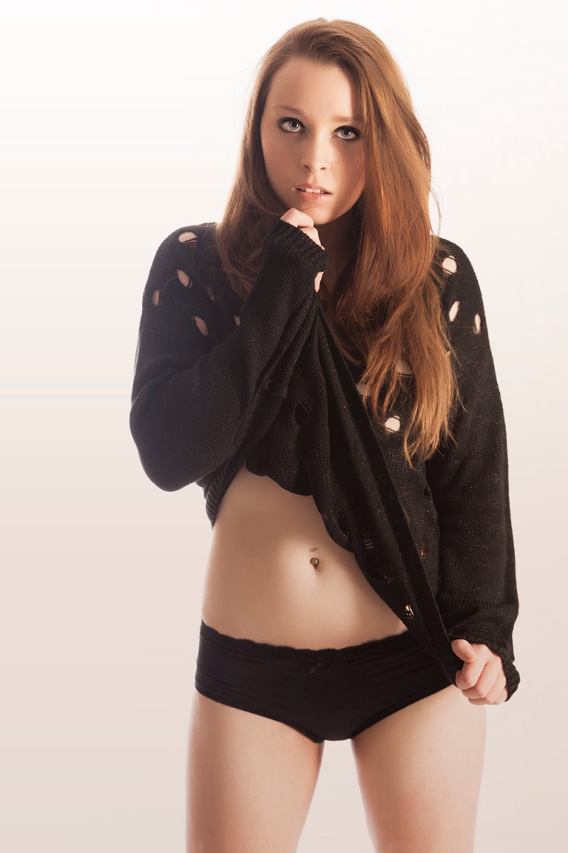 Female model photo shoot of Michaela-Ann by Akuna Photography 