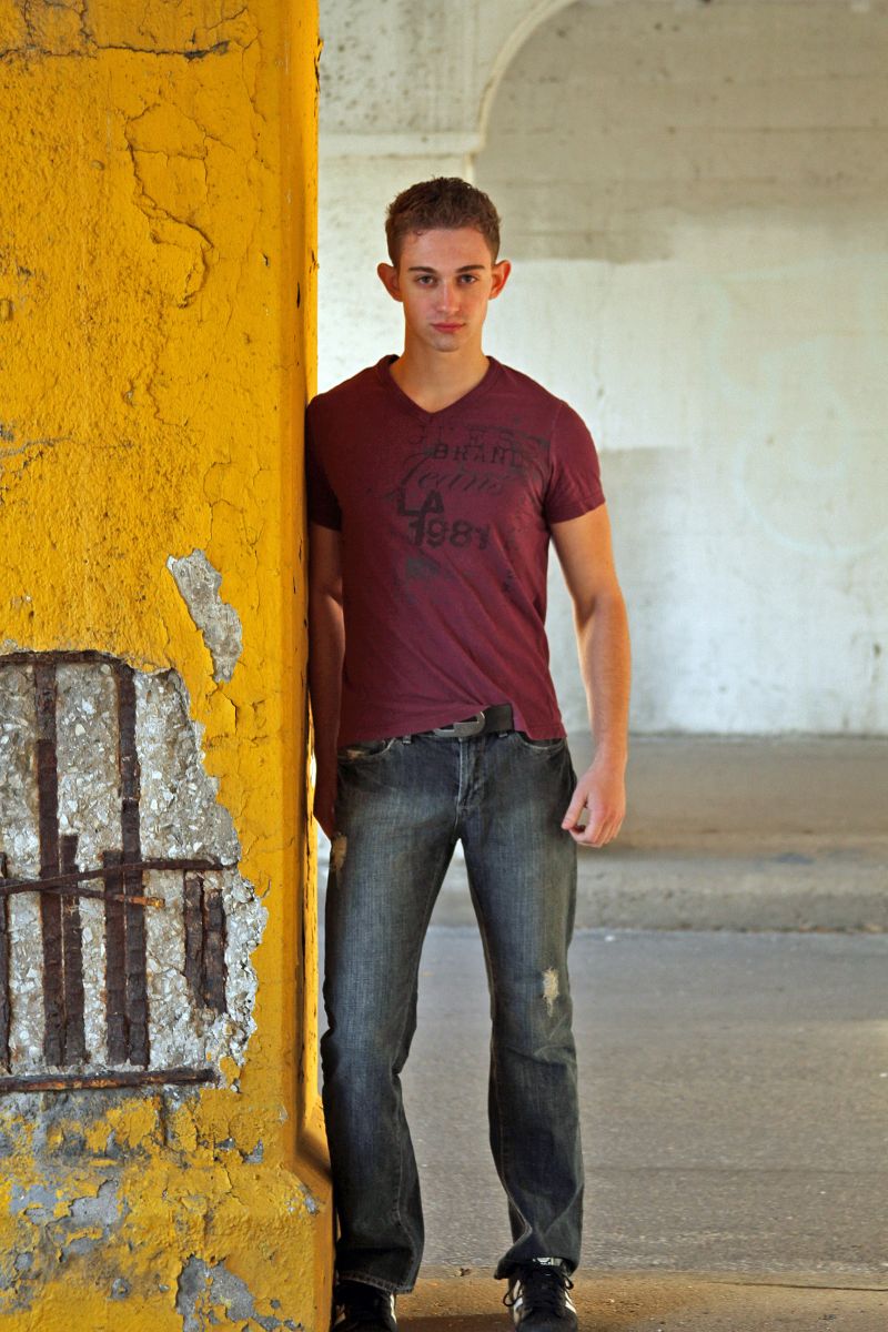 Male model photo shoot of Vance Lawson