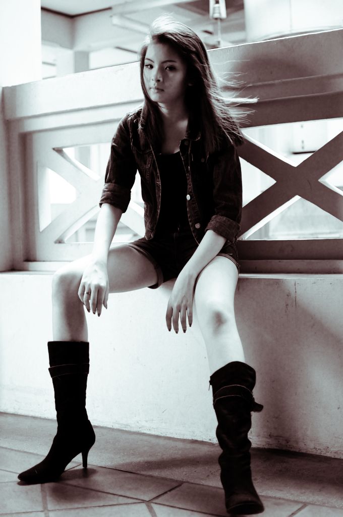 Female model photo shoot of CassandraJoanne