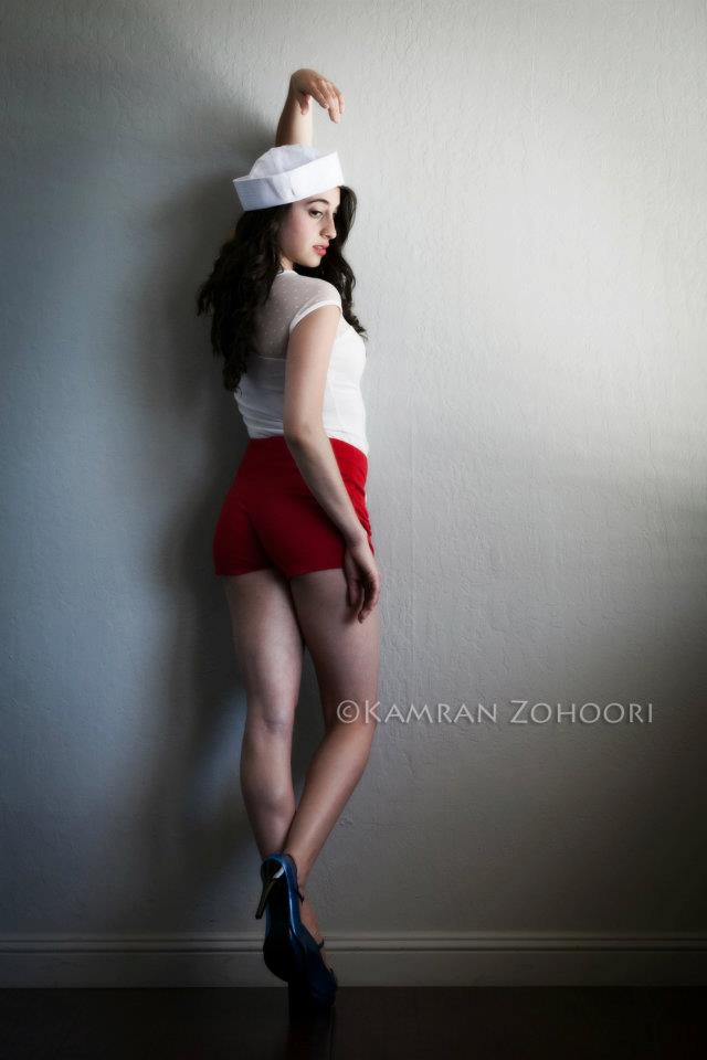Female model photo shoot of Erin Raquel Garcia 