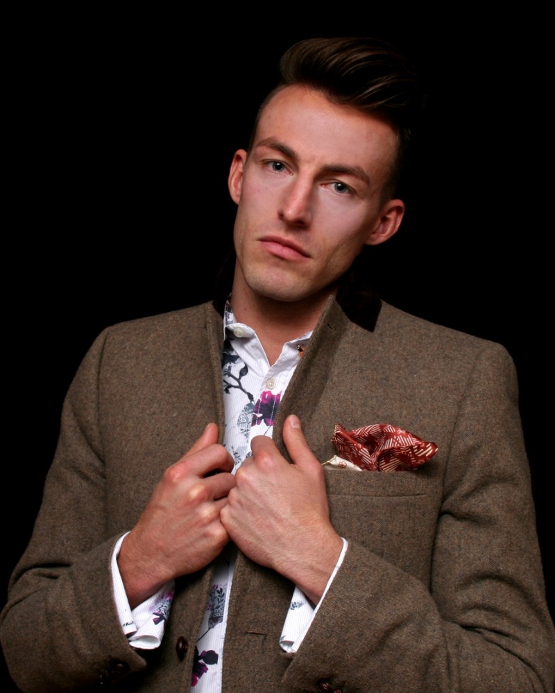 Male model photo shoot of Jon Radclyffe