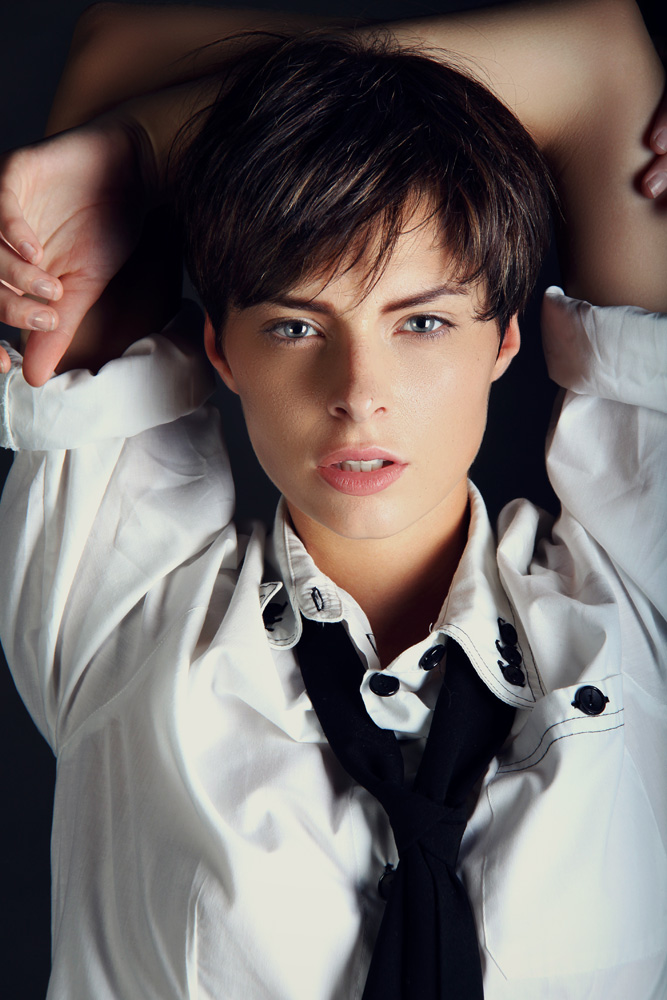 Female model photo shoot of Marian Salva