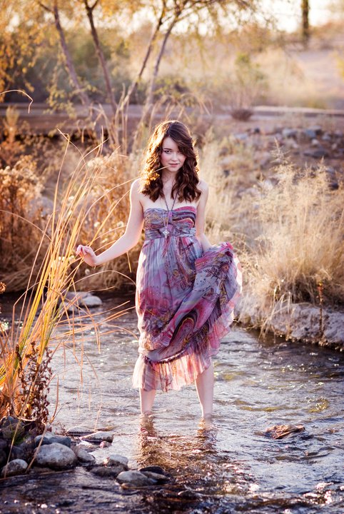Female model photo shoot of Ashley Swayze