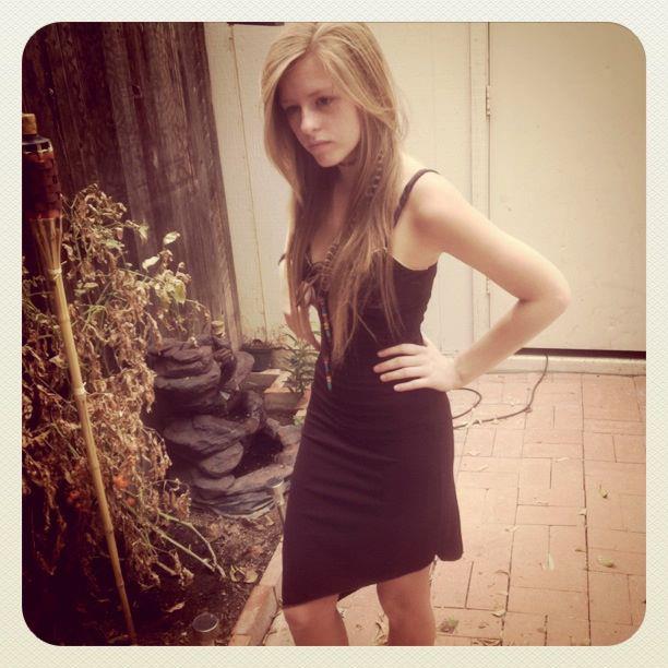 Female model photo shoot of Kristin Lavigne 