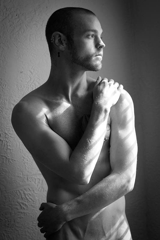 Male model photo shoot of Daniel Raps by A_Memmelaar