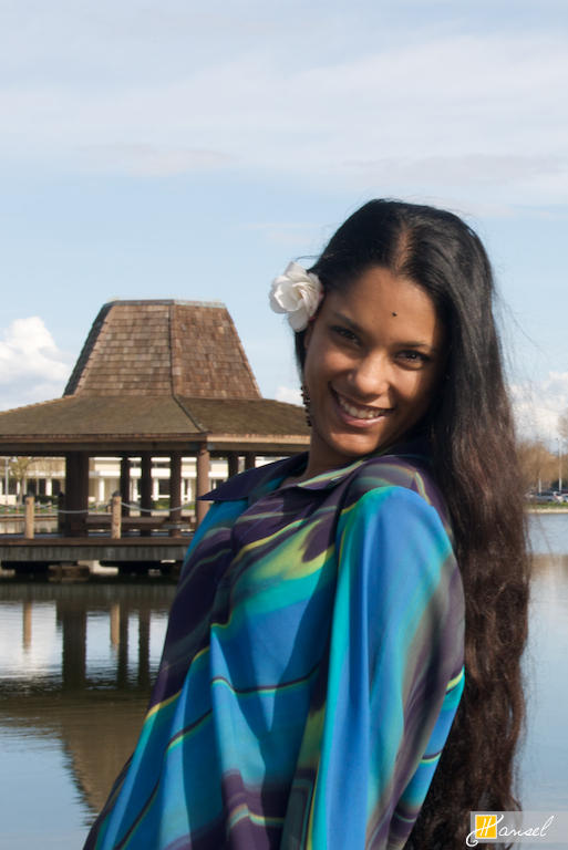 Female model photo shoot of Riddhi_C in Foster City Lagoon
