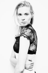 Female model photo shoot of SarahJordan Turner