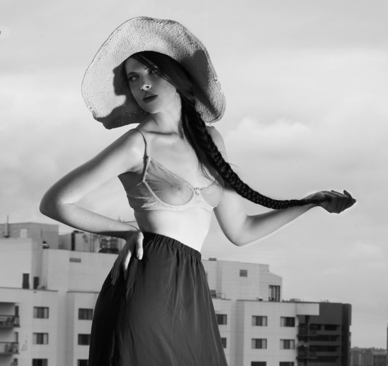 Female model photo shoot of MarilenaStav in Crystal City