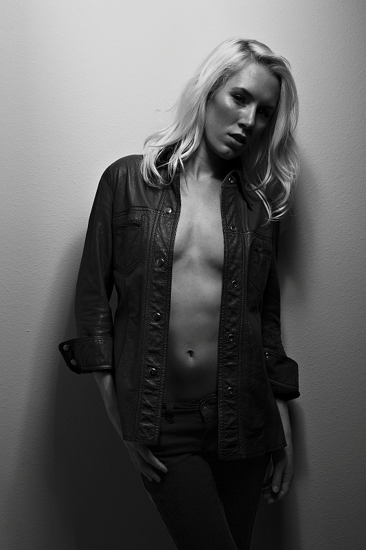 Female model photo shoot of Alyssa Lovelle by A G P