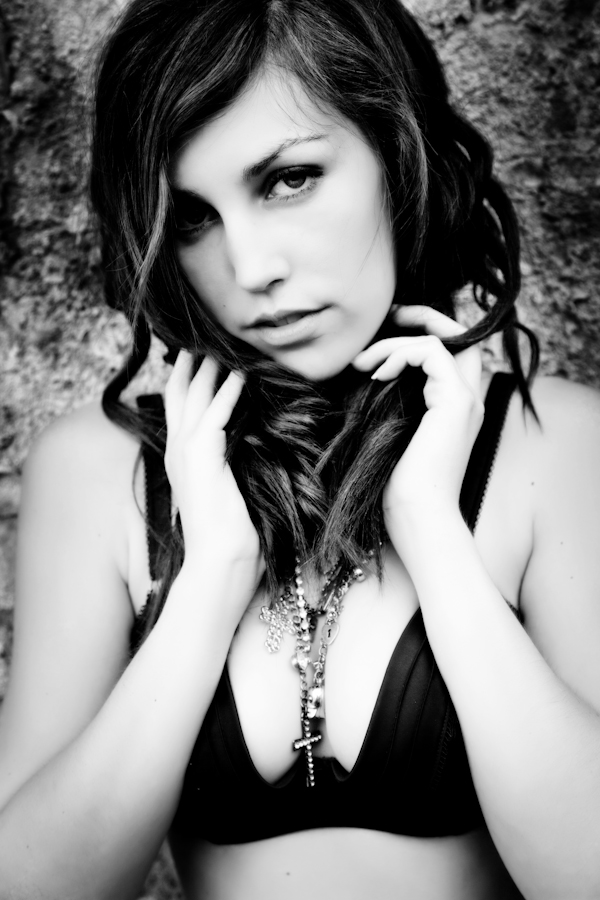 Female model photo shoot of JoannaAskew