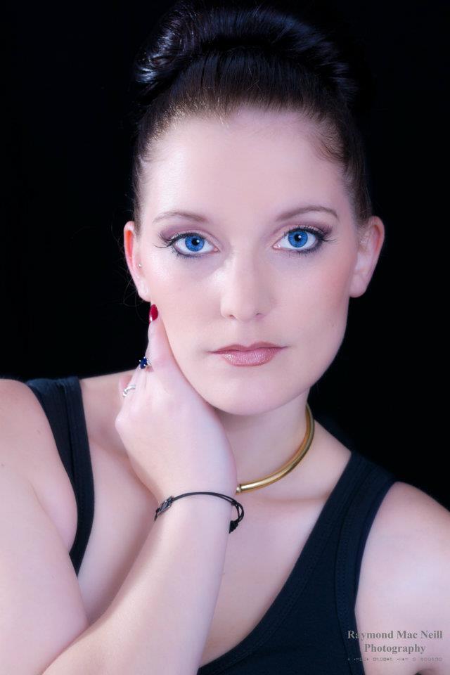 Female model photo shoot of AmyMacNeill