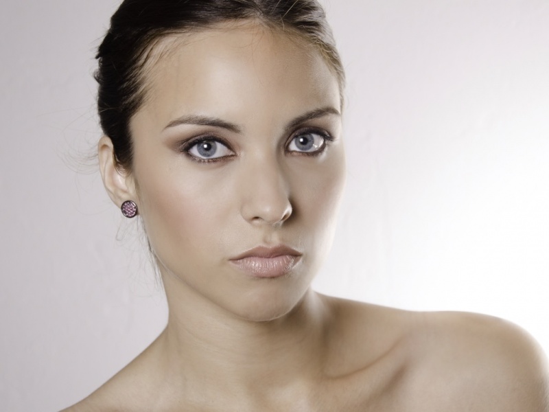 Female model photo shoot of Vivi Granado