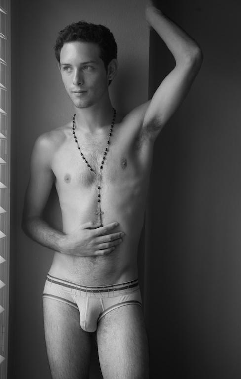 Male model photo shoot of Jarek Finn