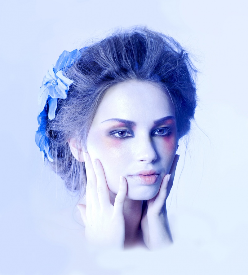 Female model photo shoot of Marianna P by Danielle Rueda, makeup by Marsha Litvinova