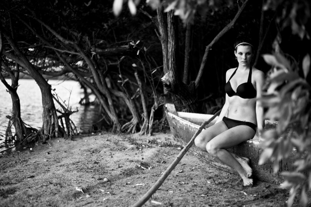 Female model photo shoot of Lenai  Crocker by camilo in Mexico