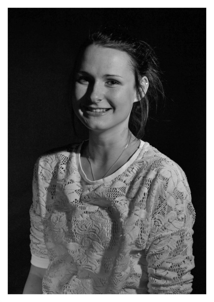 Female model photo shoot of VarayIPhotography in Aberdeen college studio