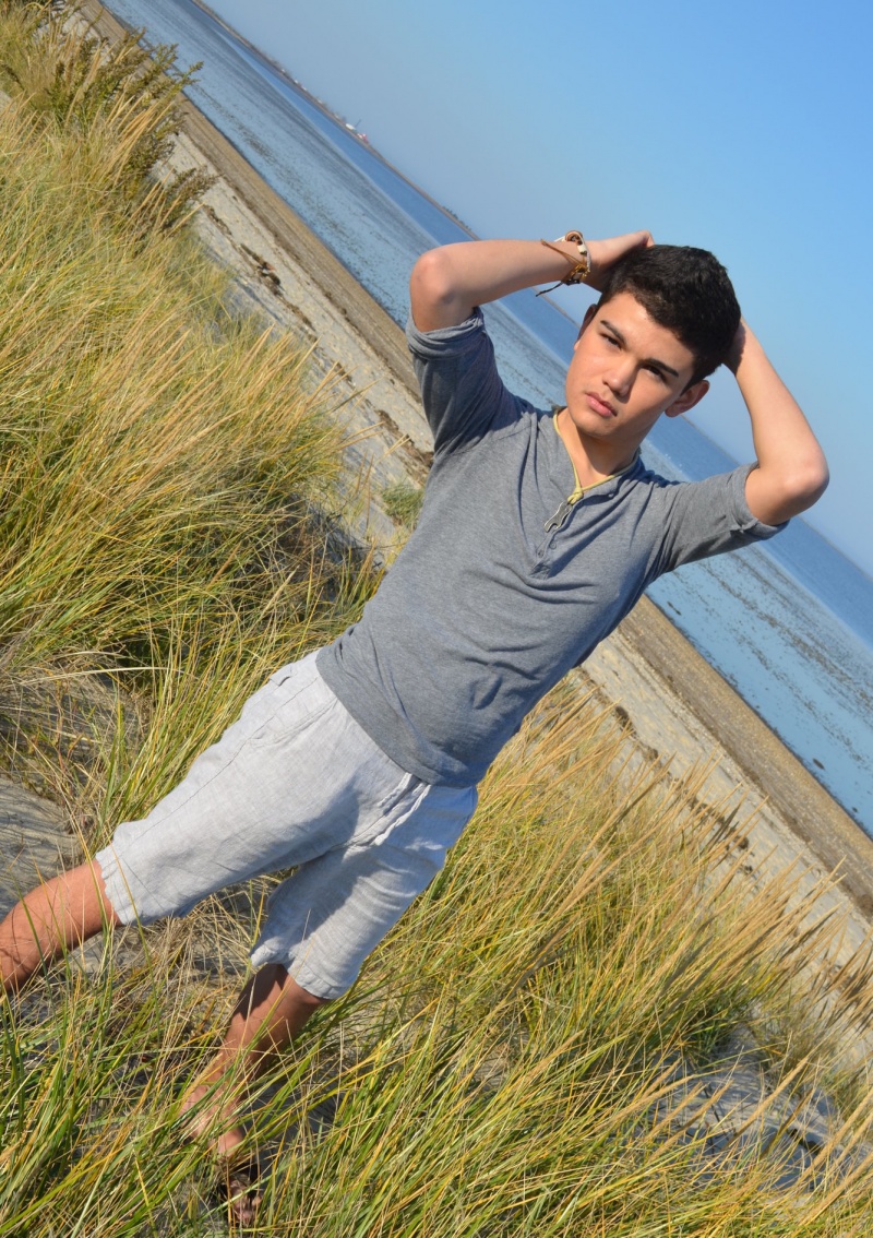 Male model photo shoot of Andrew Sanchez