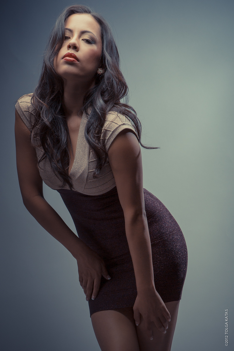 Female model photo shoot of Dulce Ubaldo