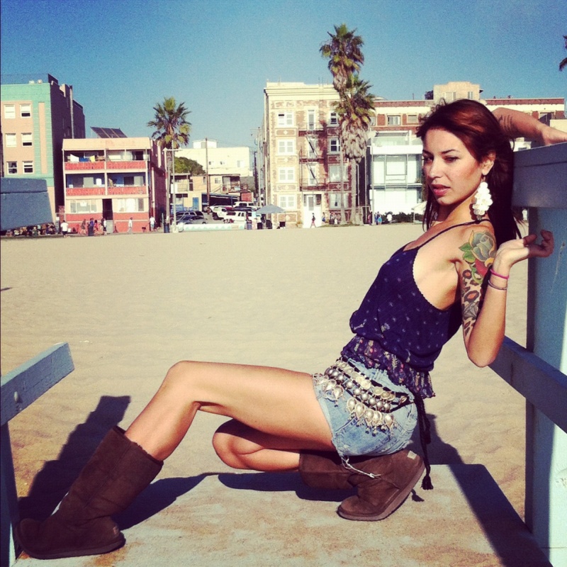 Female model photo shoot of Jessica Lynn Beaudry in Venice Beach